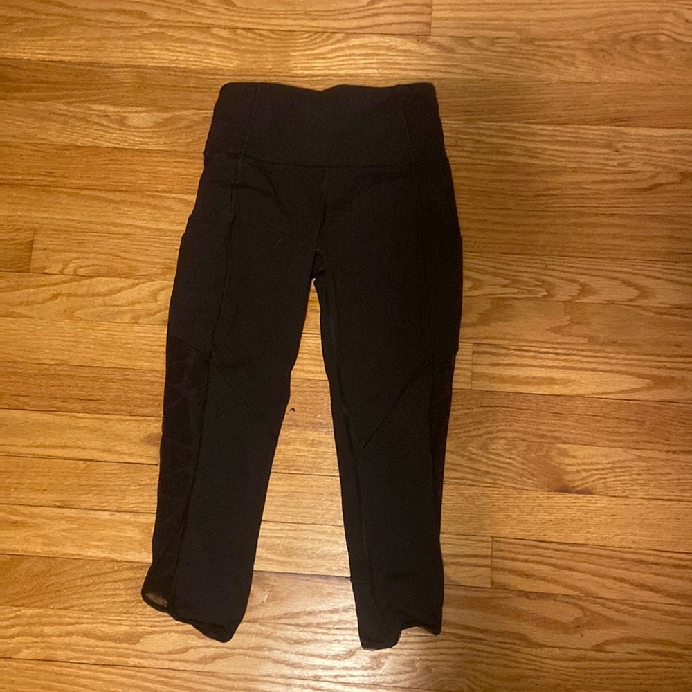 Lululemon lace capri